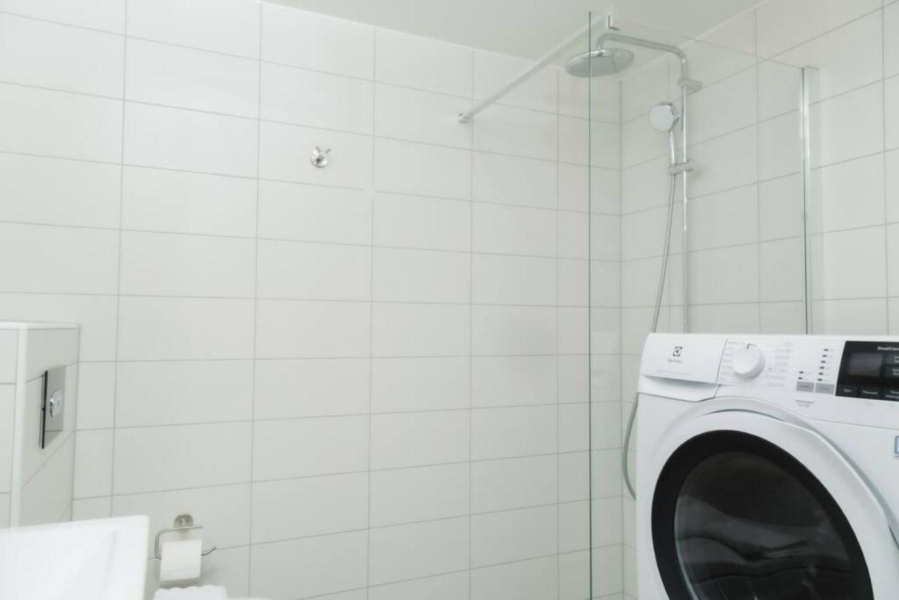 Lidingö All In One Loft With Balcony And Free Parking מראה חיצוני תמונה