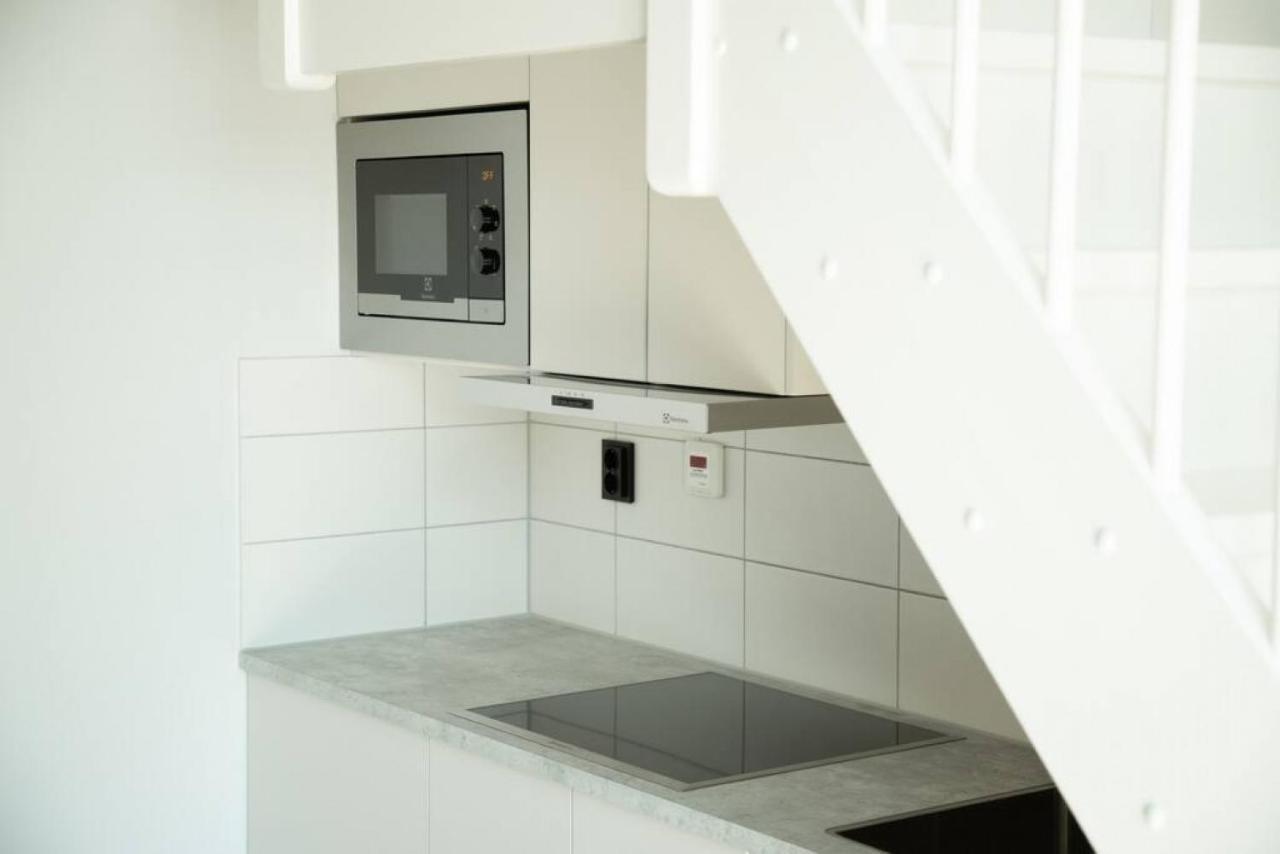 Lidingö All In One Loft With Balcony And Free Parking מראה חיצוני תמונה